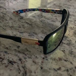 fox 24k sunglasses